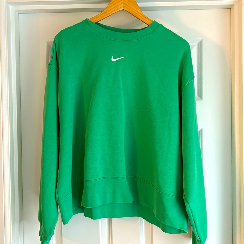 Oversized Nike Women’s sweatshirt 1x